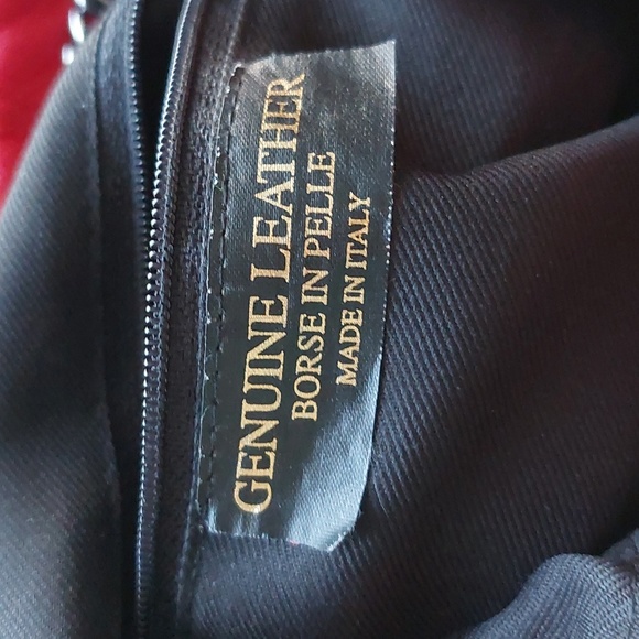 Leather basket bag - Picture 7 of 12